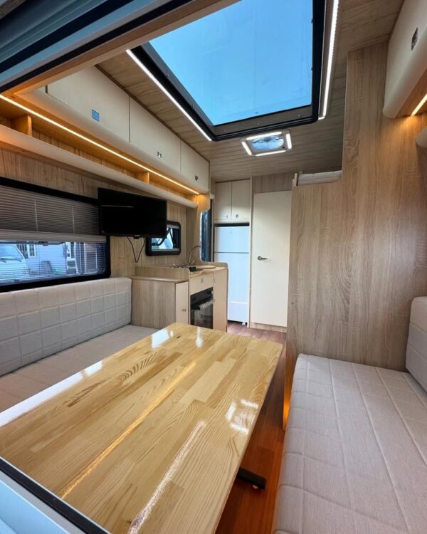 2024 - Custom ER 2 Wheel Camper - Image 9