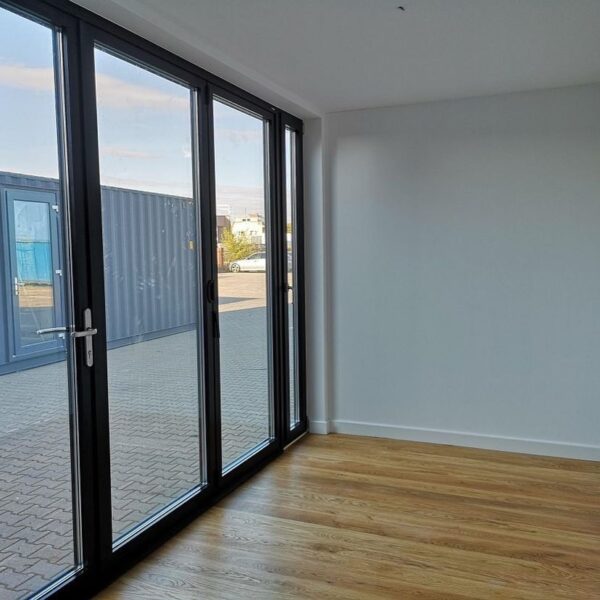20 Feet Fully Custom Container Unit - Image 5