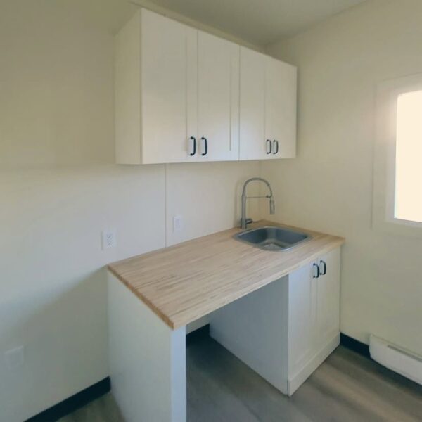 40-FT Custom Office Shipping Container - Image 6
