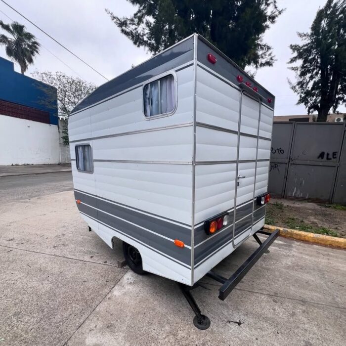 2016 2-Wheel Rodante Camper