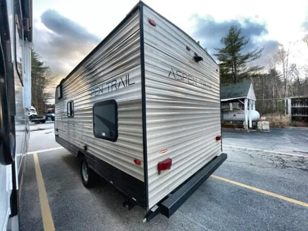 2022 Dutchmen Aspen Trail Le 17BH Camper - Image 4
